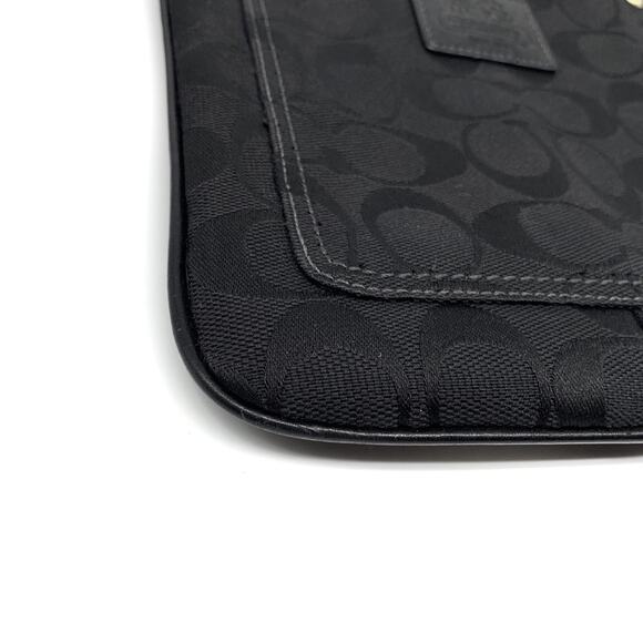 COACH #40897 Signature Slim Swingpack Crossbody Black - Picture 5 of 12